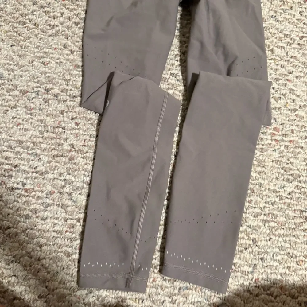 Lululemon Zoned In Tight *27